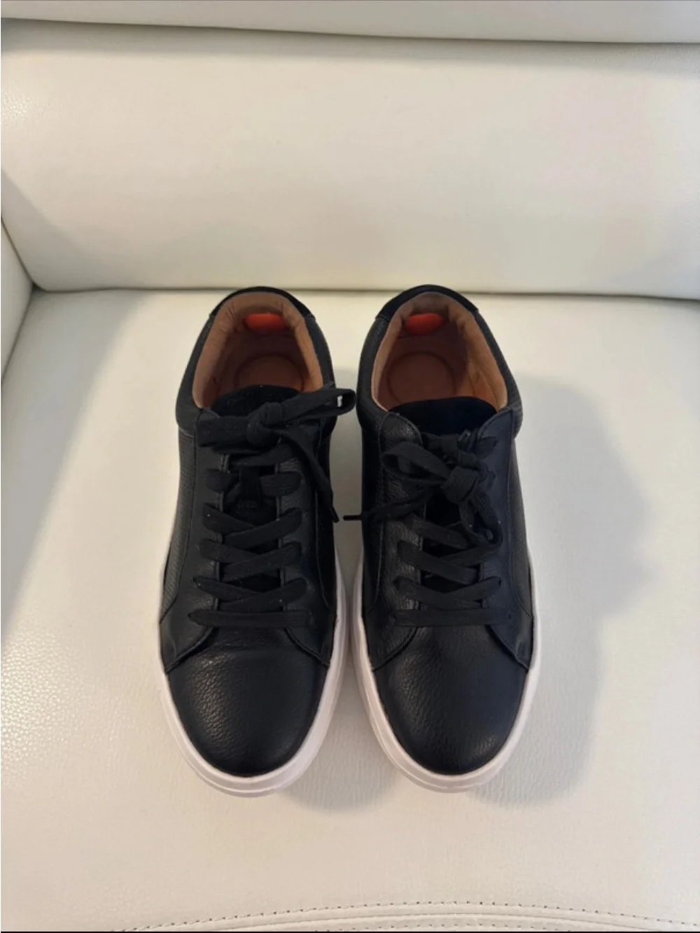 KENNETH COLE BLACK LEATHER PLATFORM SNEAKERS WITH WHITE SOLE